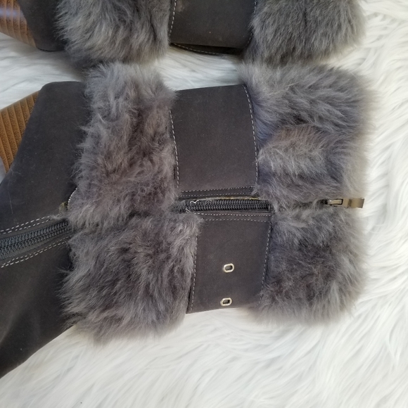 SELINA Gray Heeled Ankle Boots SIZE 9, Zip closure on the side. - Picture 6 of 16